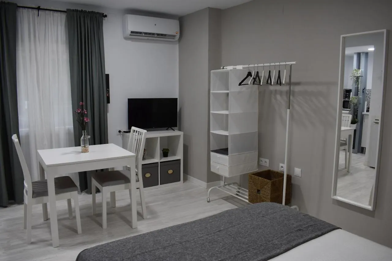 Nice & Cool Studio Torremolinos 0*,  Spain